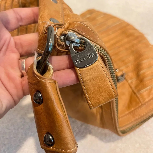 Perlina Womens Brown Leather Shoulder Handbag Zip Pockets Striped Side Design - Picture 6 of 14